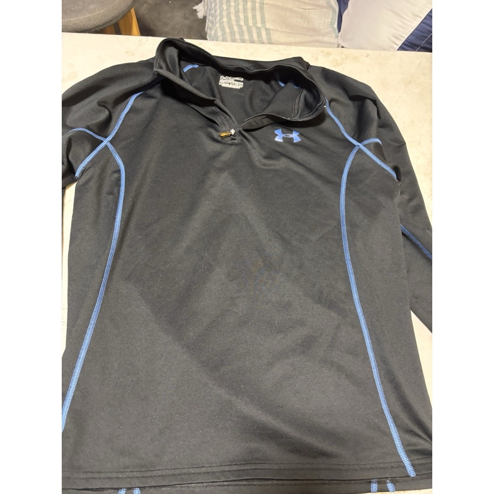 Under Armour women's  1/4 Zip Sweatshirt Cold Gear Fitted Black‎ size Large